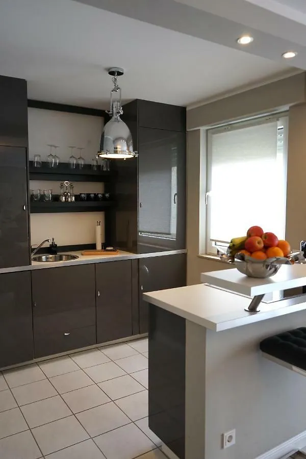 Luxury Apartments Koln  Кёльн